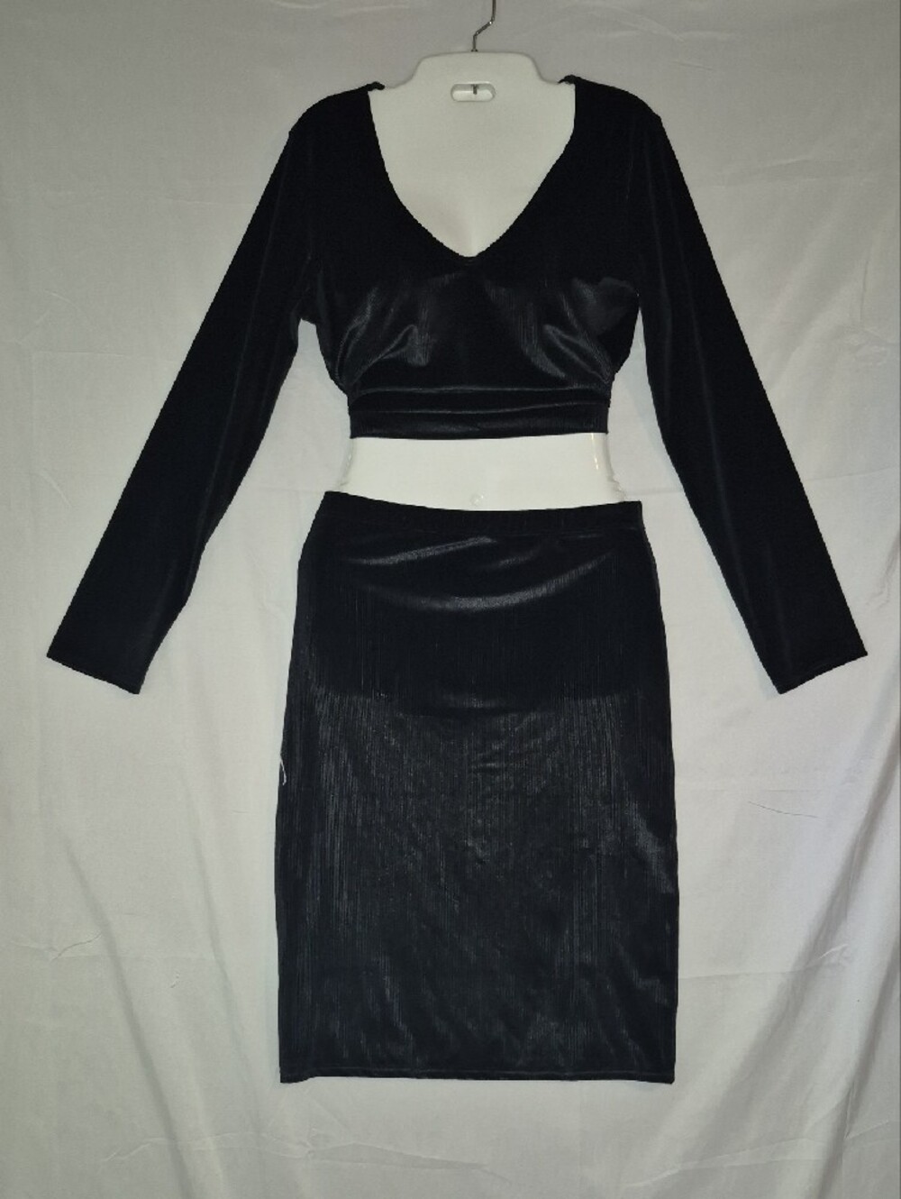 Hype Black Ribbed Crew Top and skirt